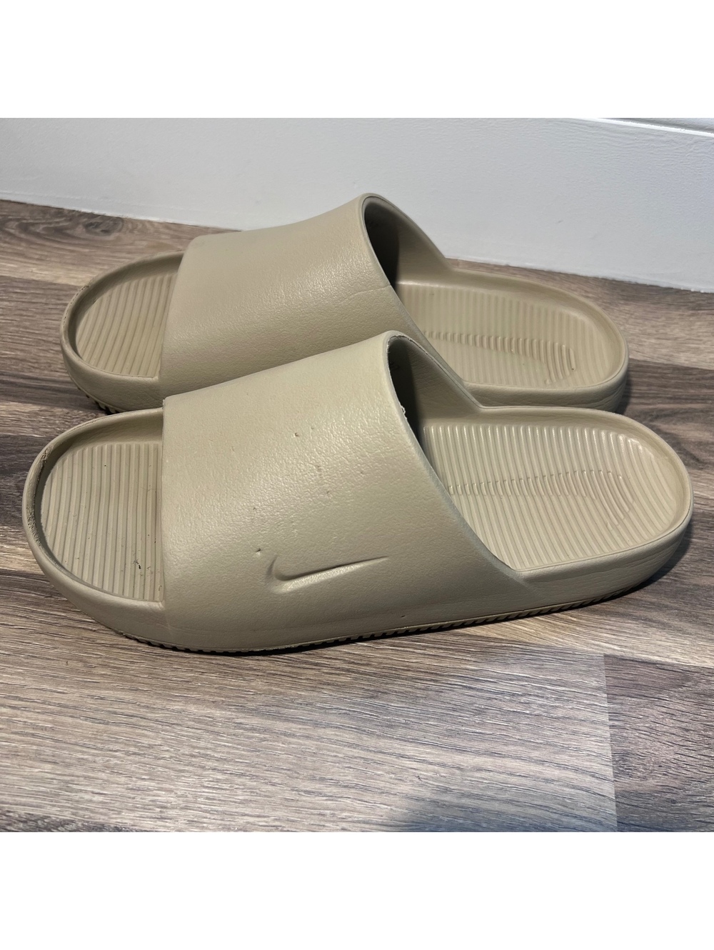 Nike Beige Slide Sandals M10/W11